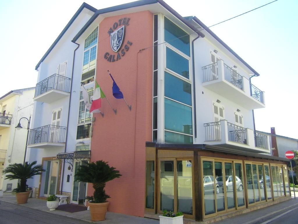 加拉斯酒店 努马纳 外观 照片